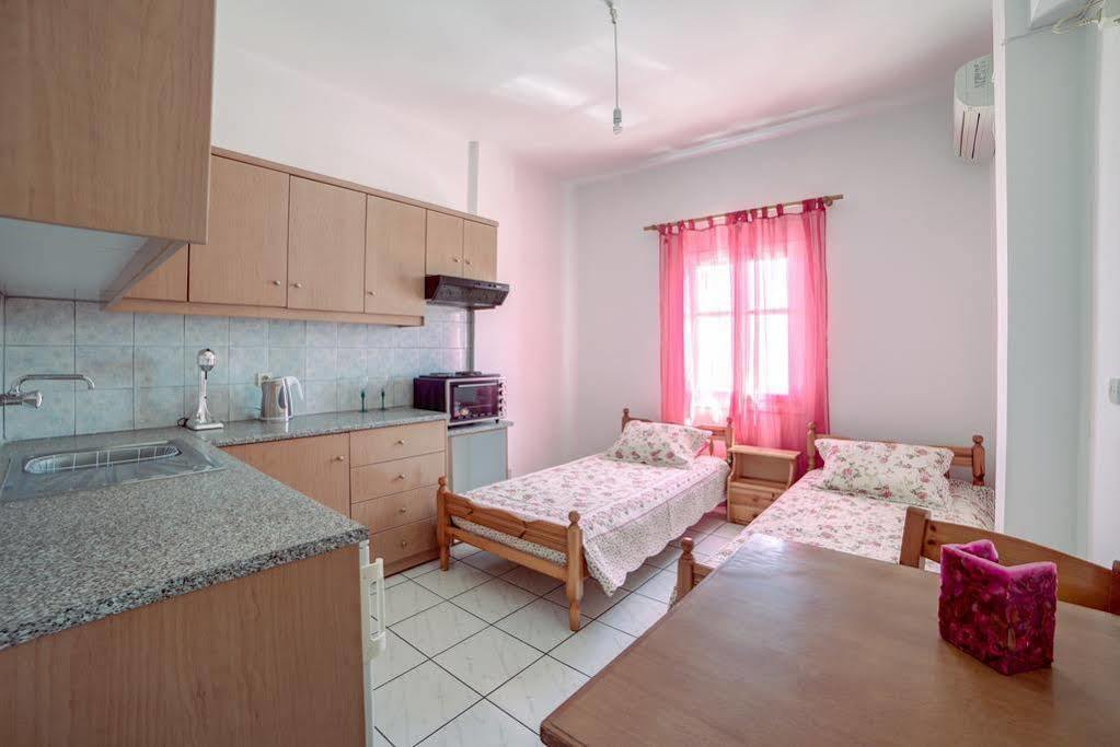 Thalia Apartments Fíra Kültér fotó